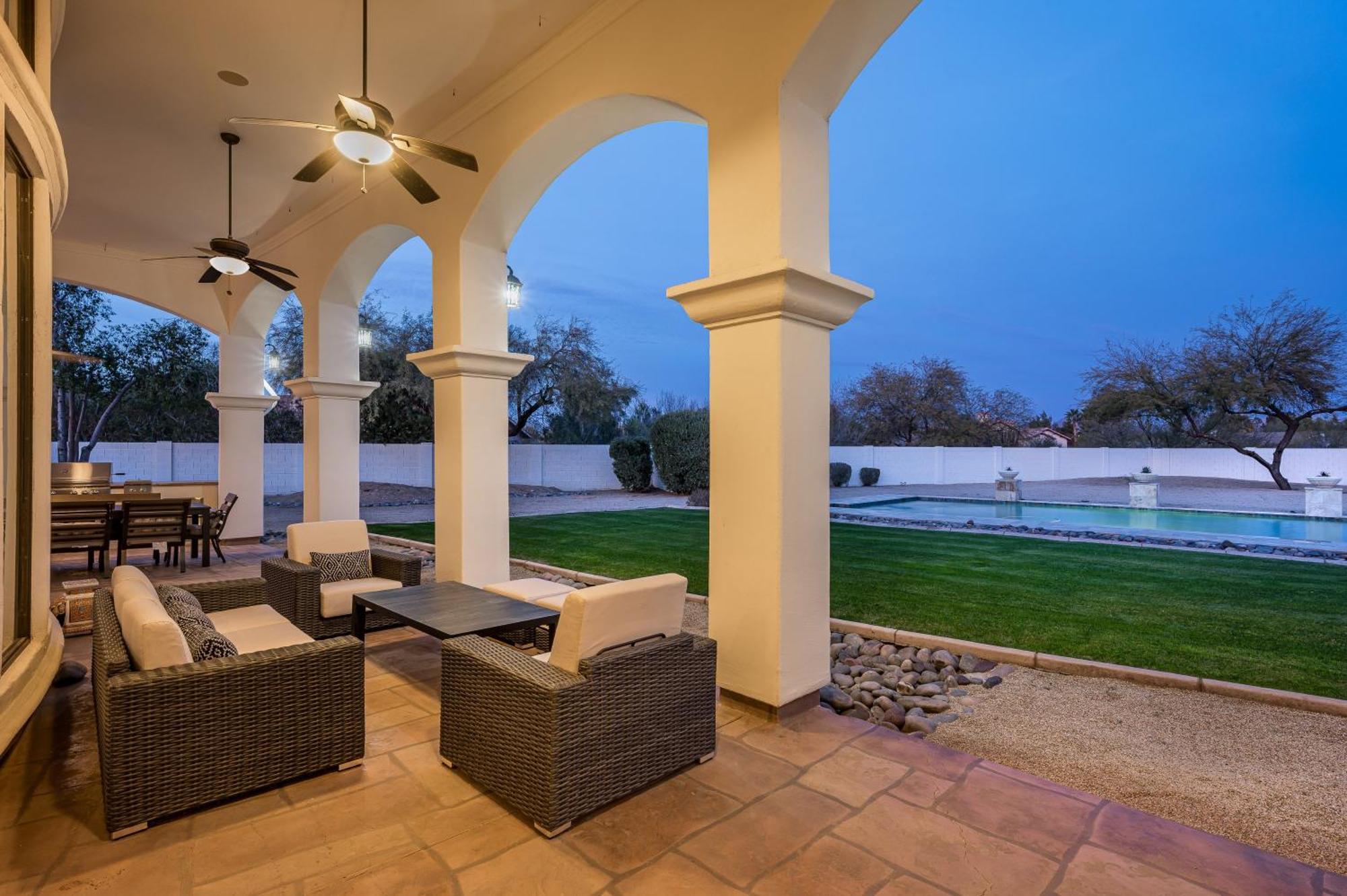 Mystique Paradise Modern Mixed With Eclectic Treasure Holiday home *