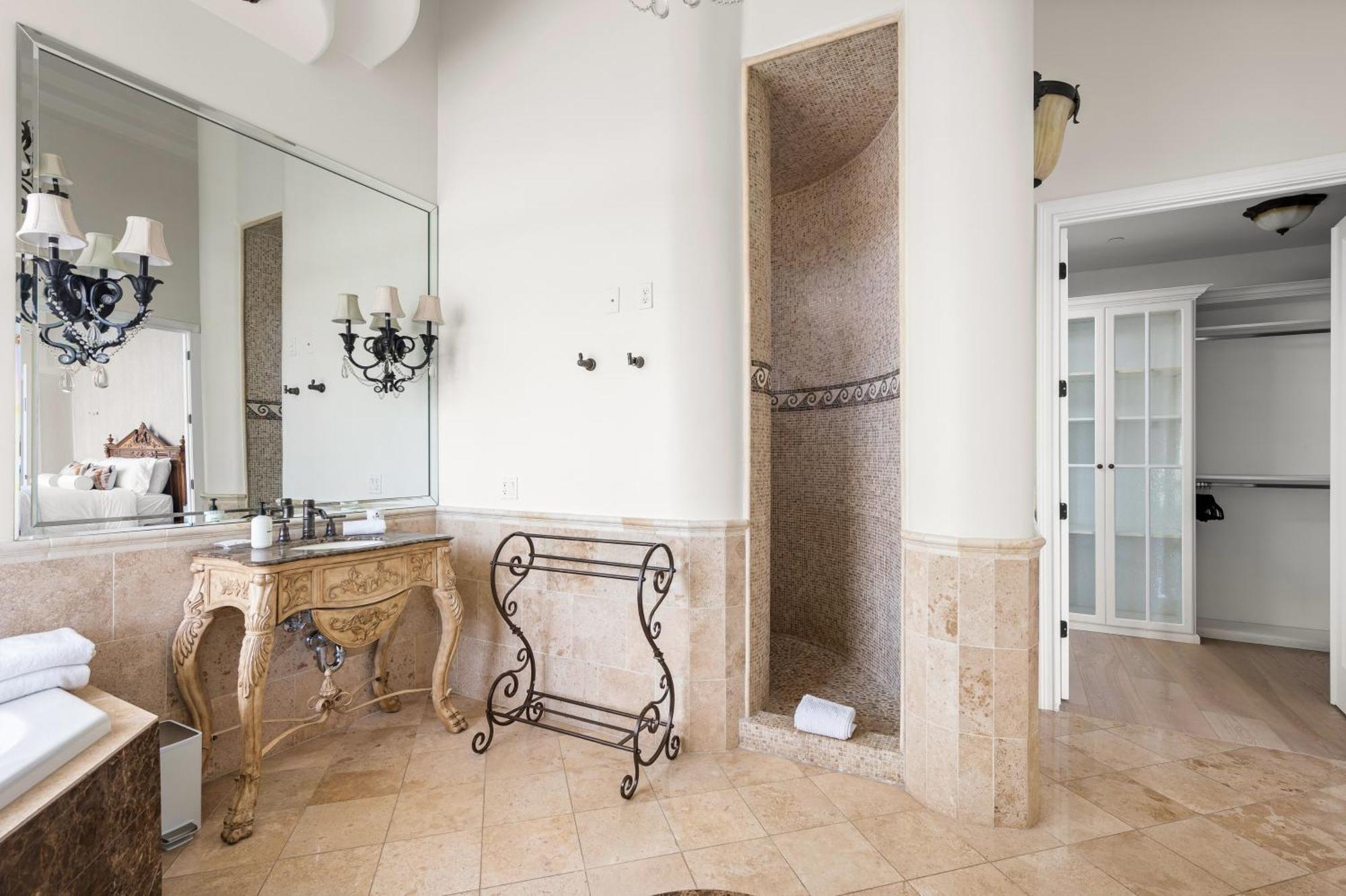 Mystique Paradise Modern Mixed With Eclectic Treasure Scottsdale