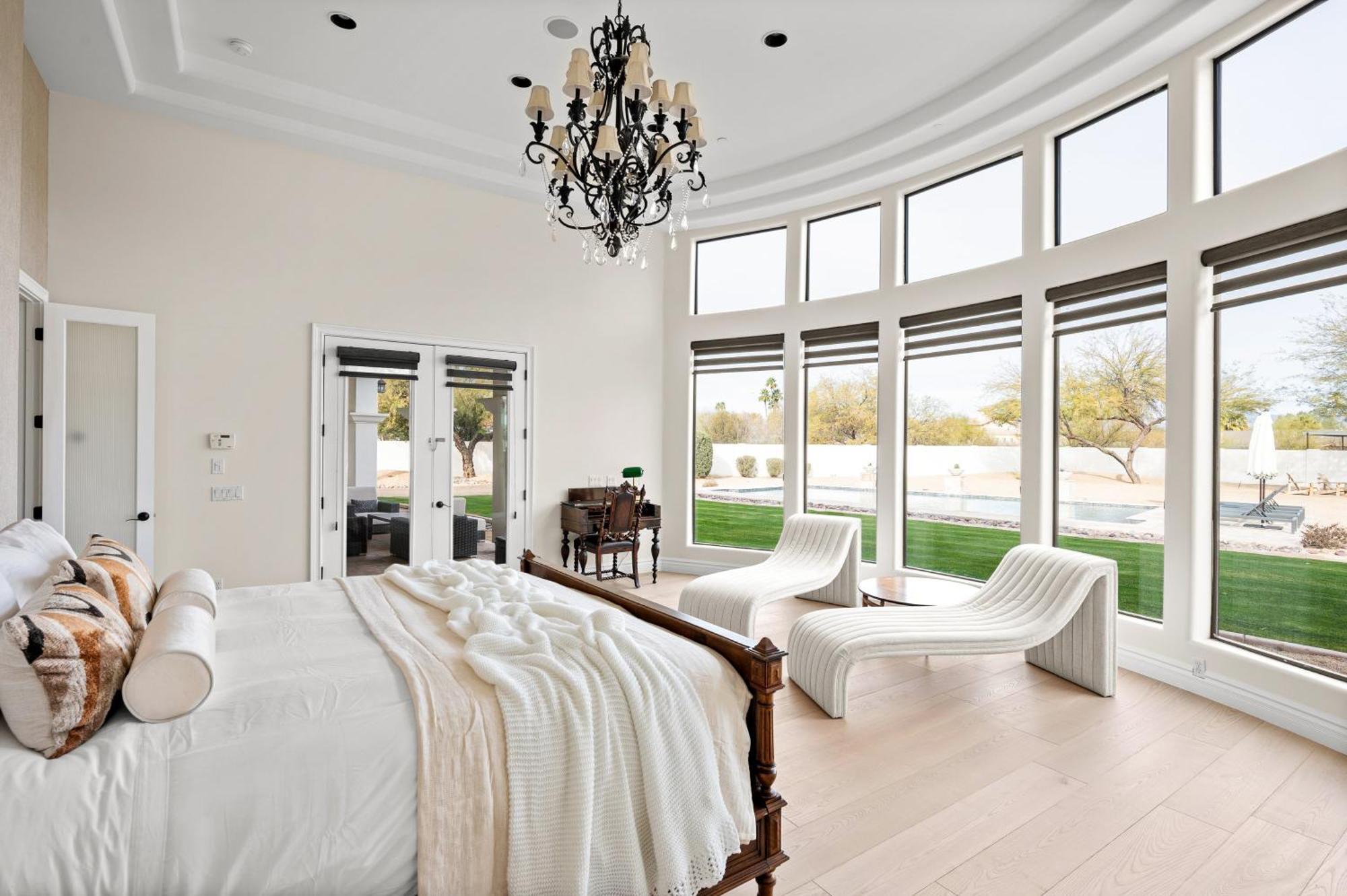 Mystique Paradise Modern Mixed With Eclectic Treasure Holiday home *