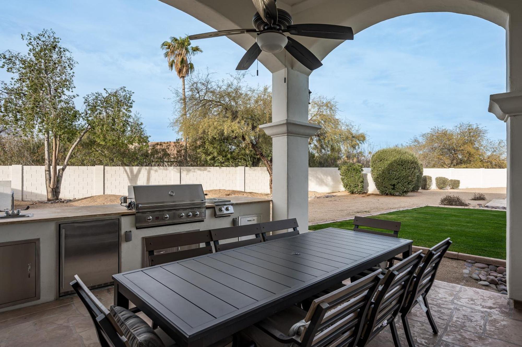 Mystique Paradise Modern Mixed With Eclectic Treasure Holiday home Scottsdale