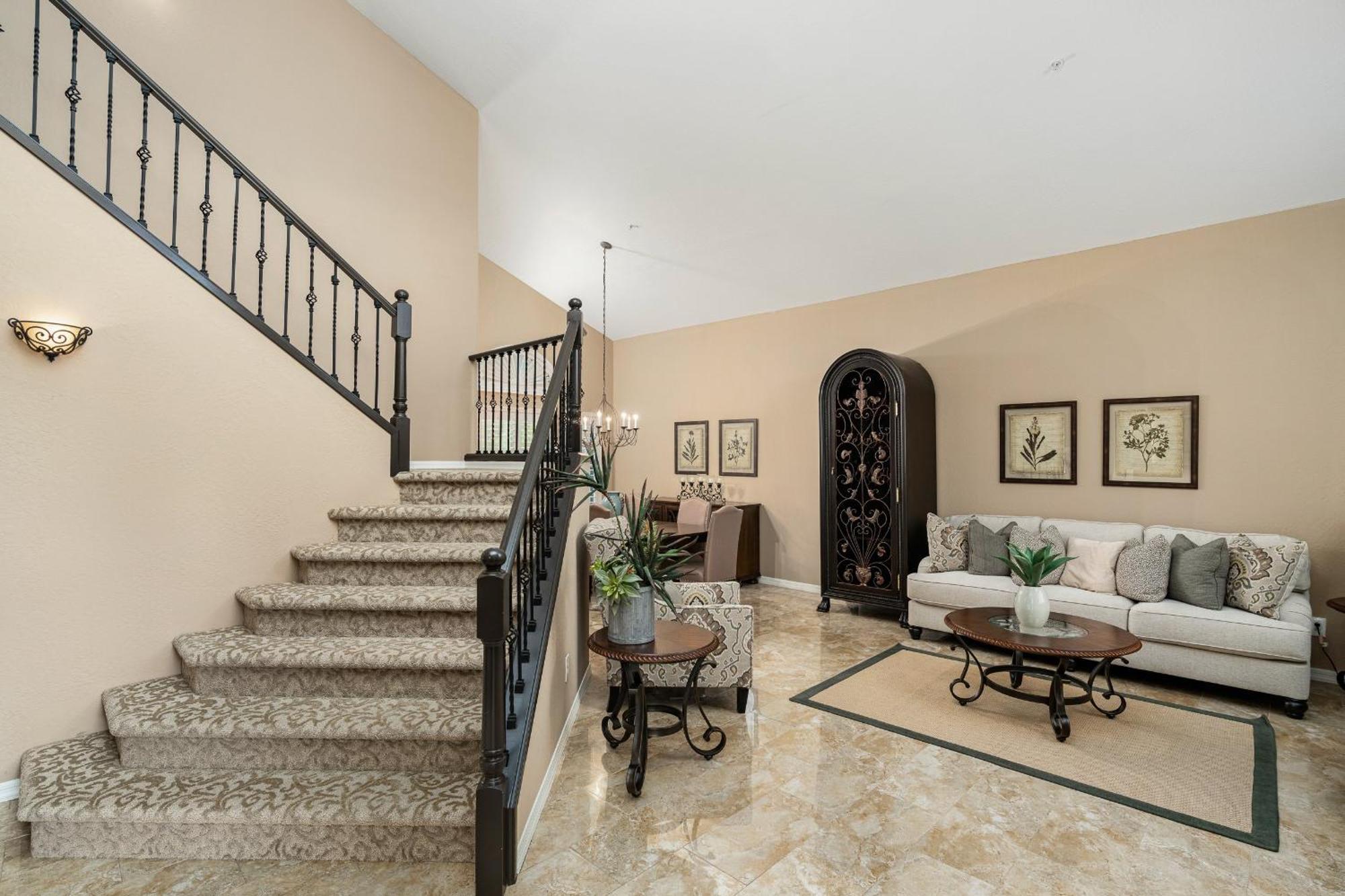 Pinnacle Perfection By Porter Heated Pool W Outdoor Putting Holiday home *