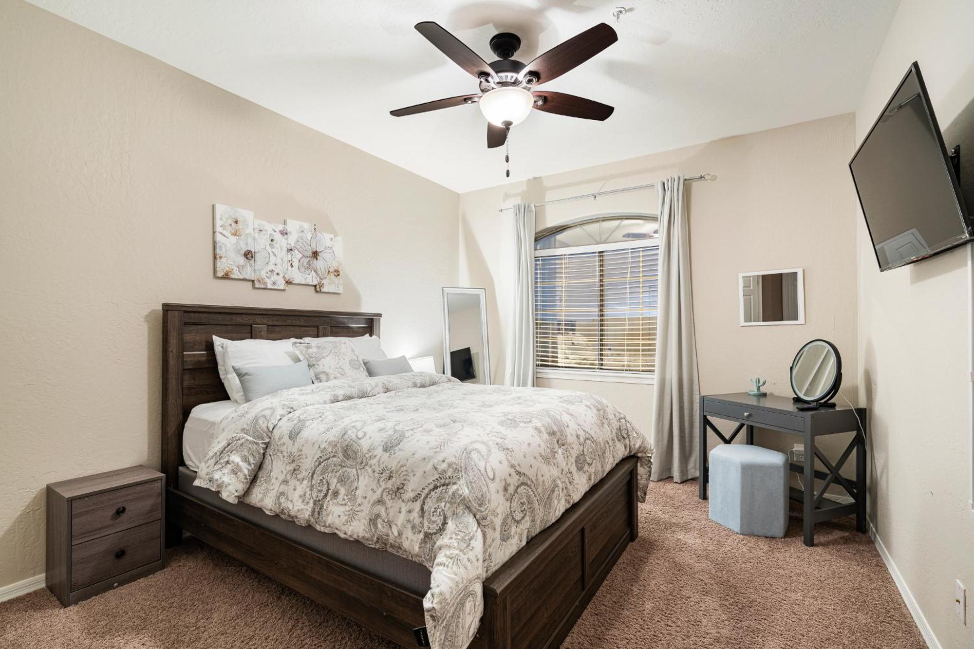 Holiday home Pinnacle Perfection By Porter Heated Pool W Outdoor Putting *