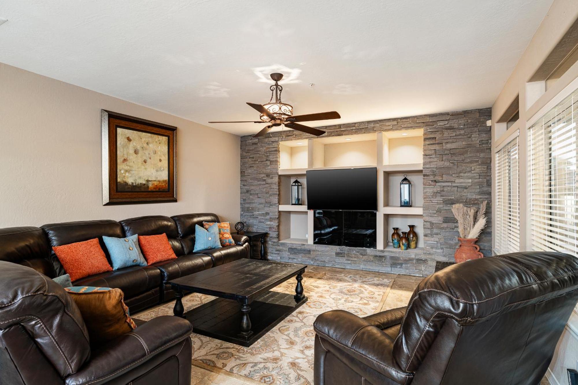 Holiday home Pinnacle Perfection By Porter Heated Pool W Outdoor Putting Scottsdale