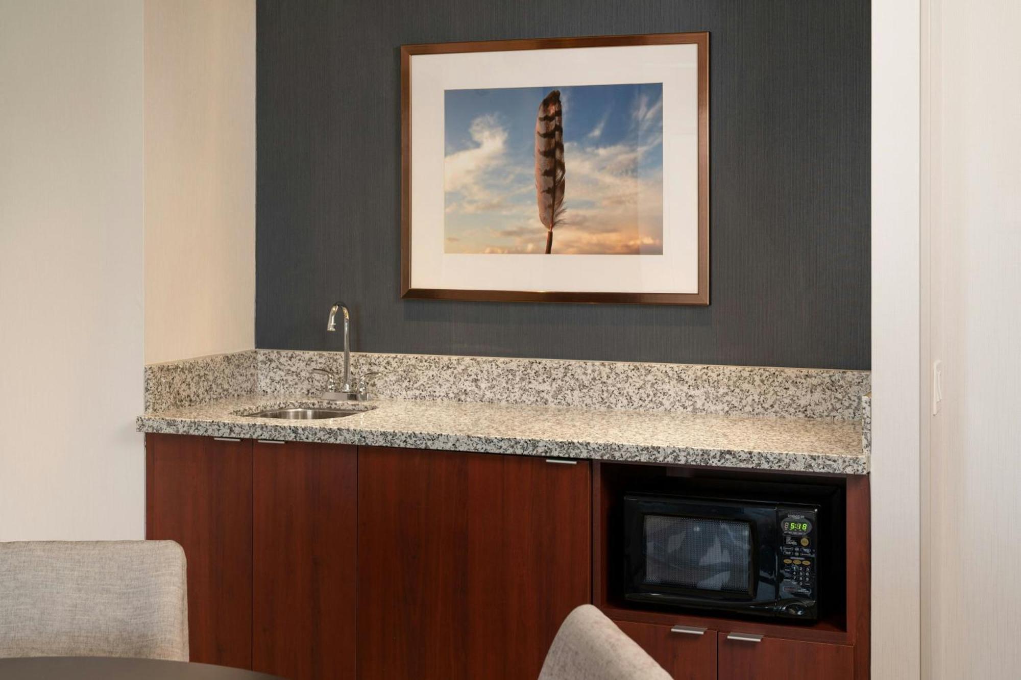 Courtyard By Marriott Salt River Hotel 3*