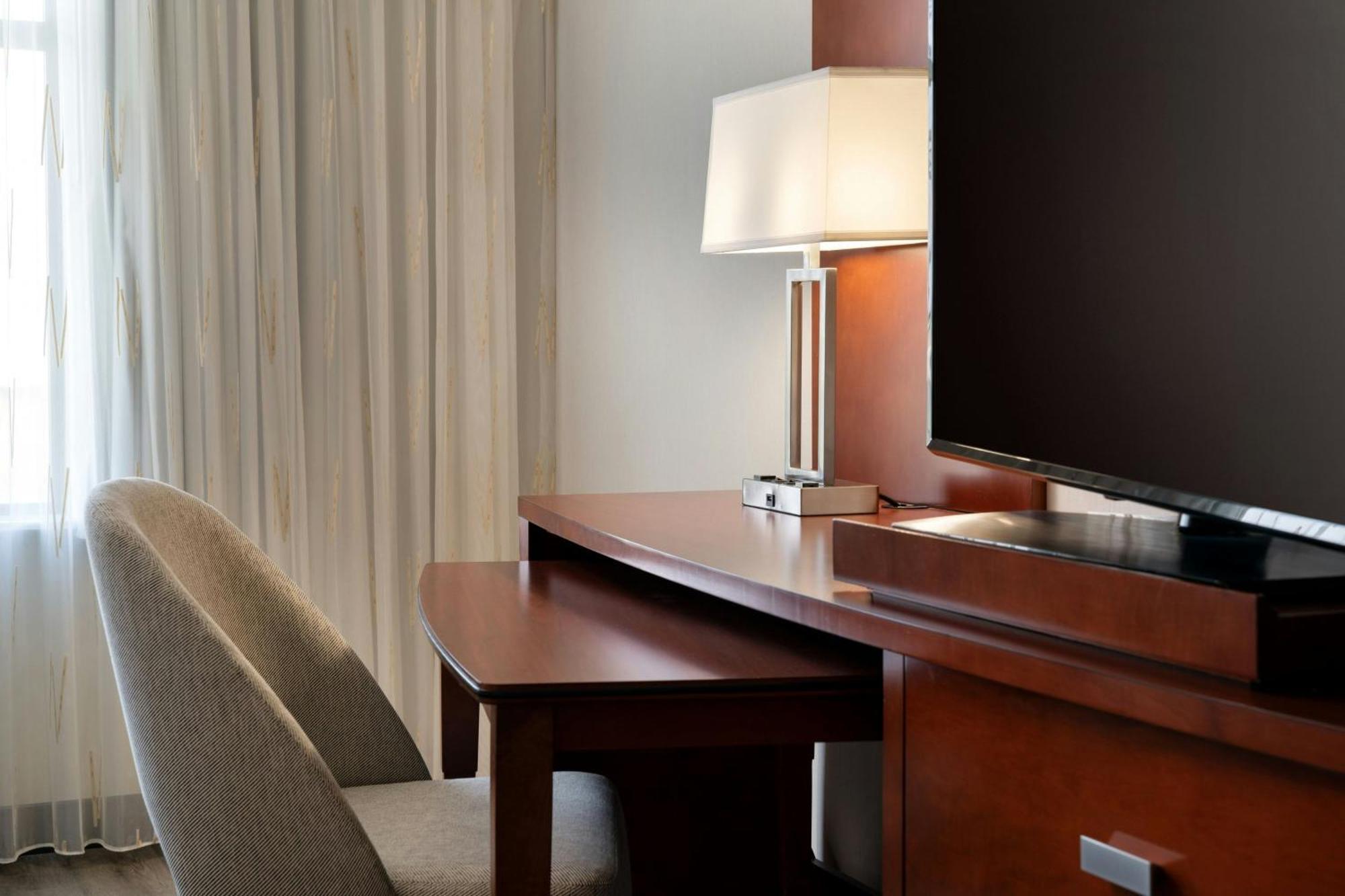Courtyard By Marriott Salt River Hotel 3*