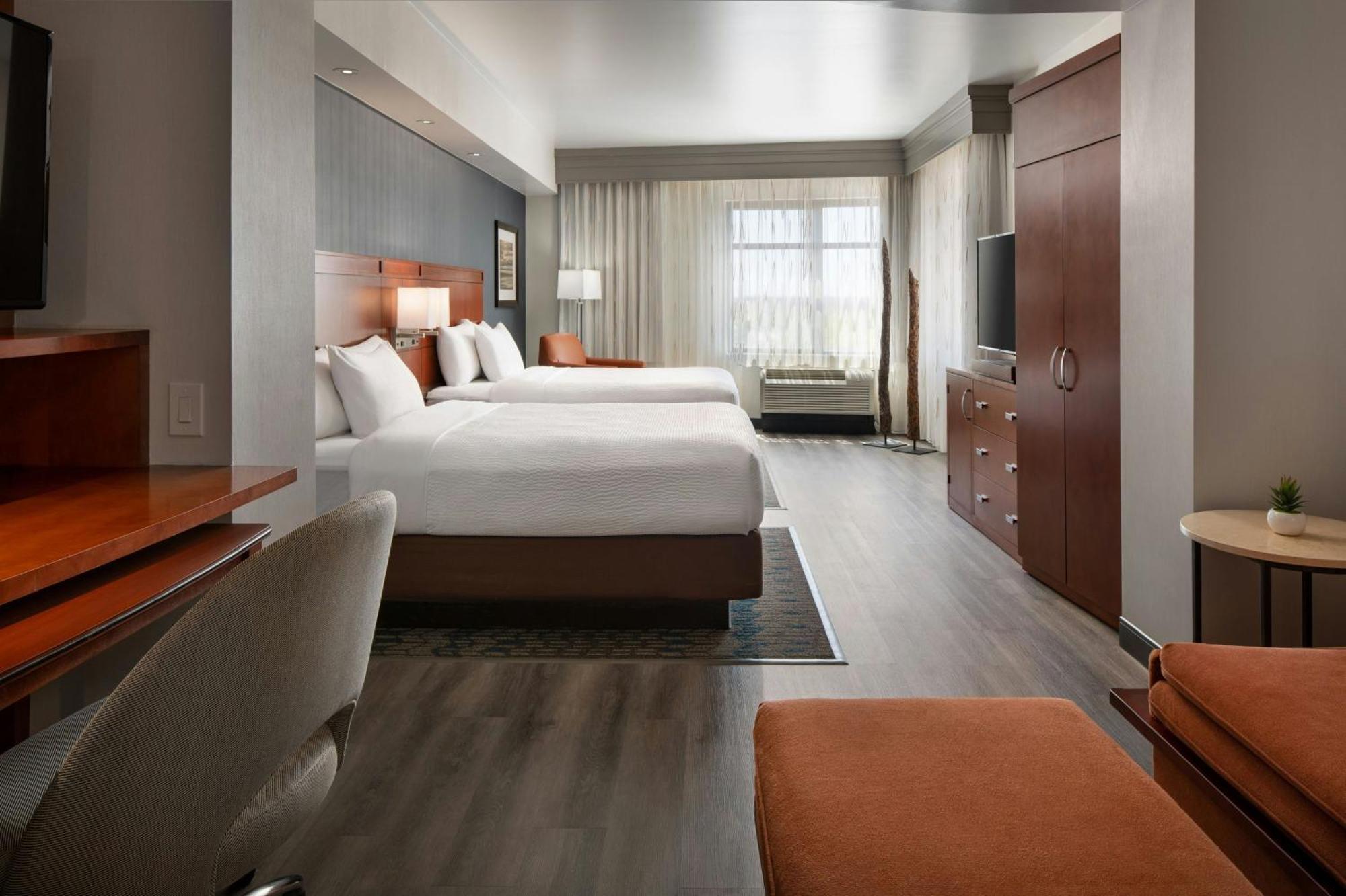 Hotel Courtyard By Marriott Salt River 3*