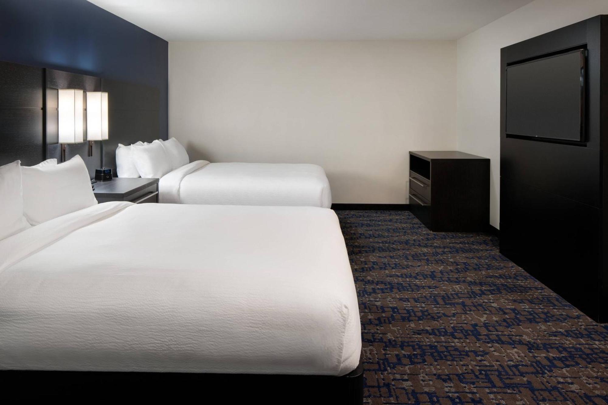 By Marriott Salt River 3*