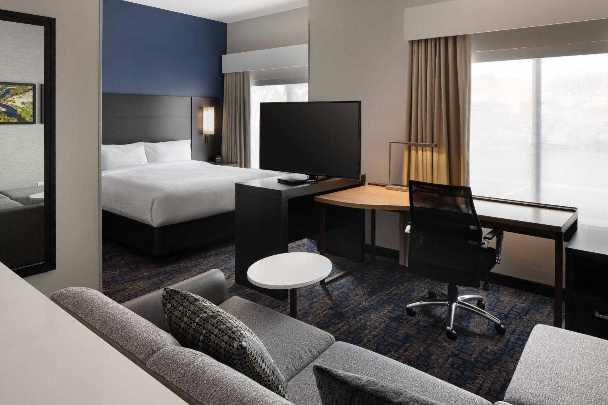 By Marriott Salt River Hotel 3*