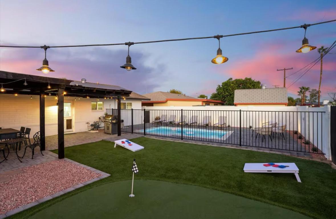 Old Town Cactus Casa With Master, Hot Tub, Putt Putt Holiday home Scottsdale