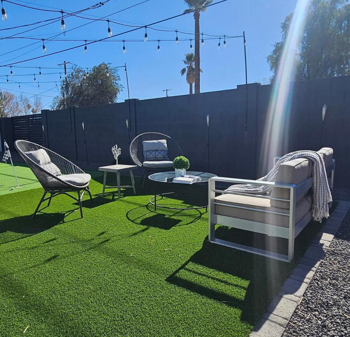 5 Bdr 4 Bth Walk To Old Town 12 Min Airport Pool Table *