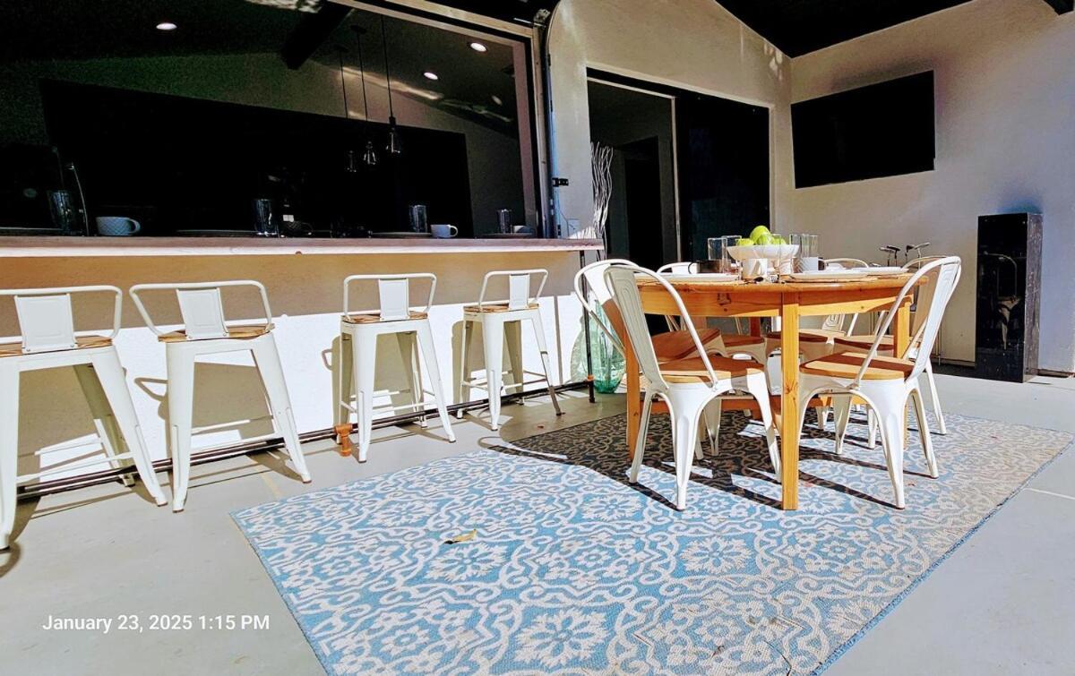 5 Bdr 4 Bth Walk To Old Town 12 Min Airport Pool Table Holiday home *