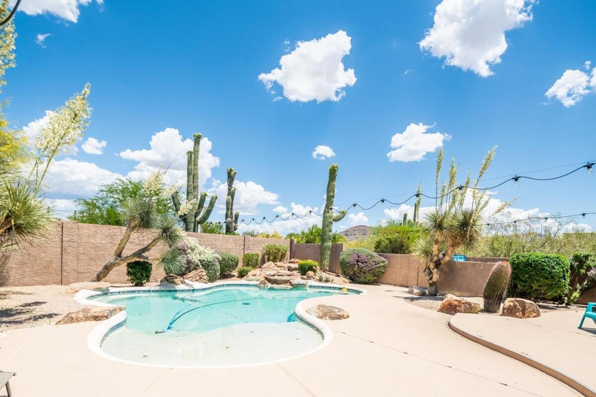Oasis Escape With Hot Tub And Pool Holiday home *
