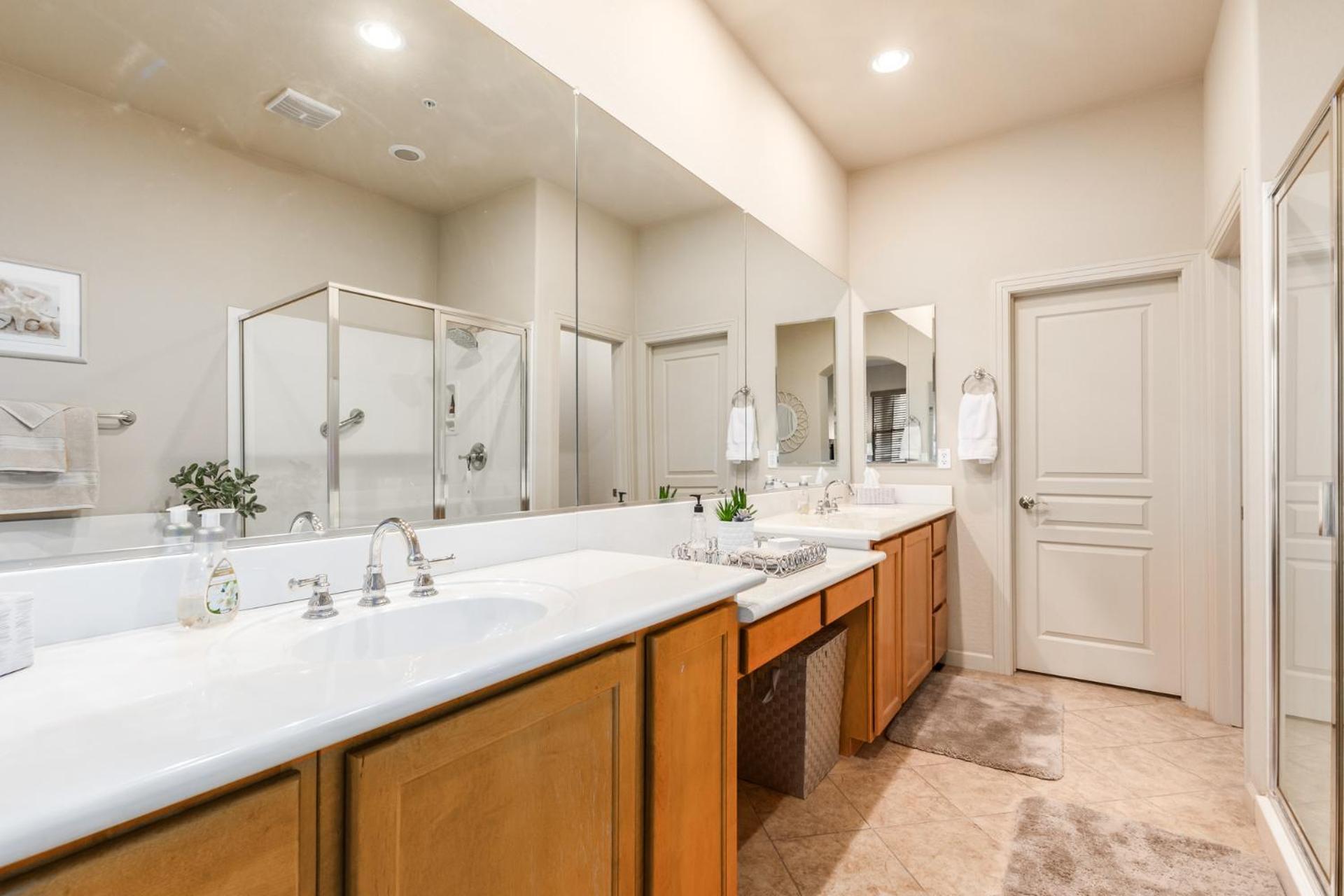 87th #1049 * Scottsdale