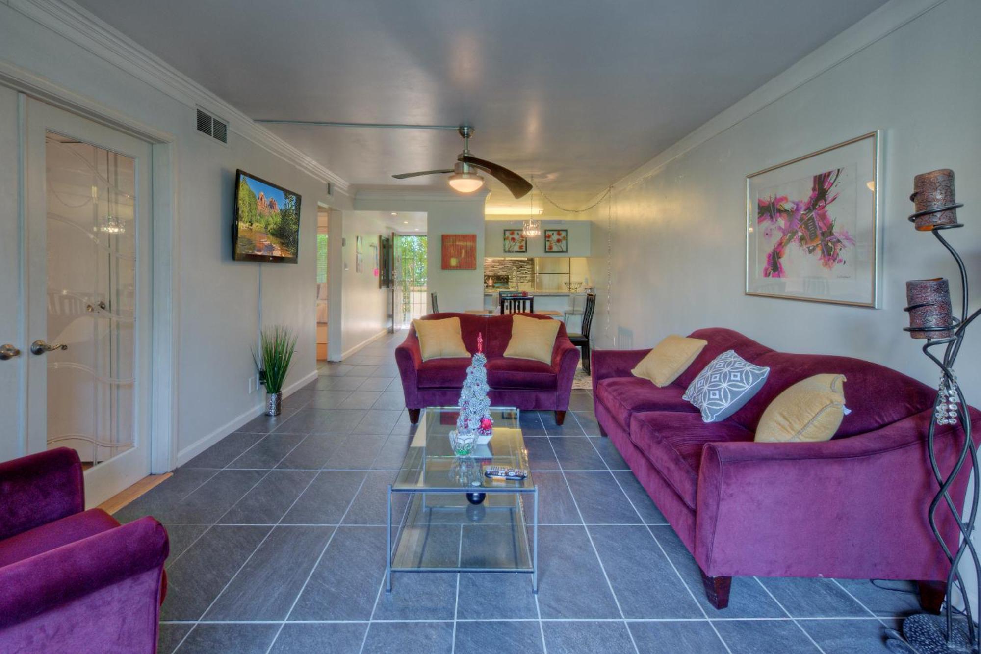 Exquisite 2br W Pool Near Old Town Holiday home