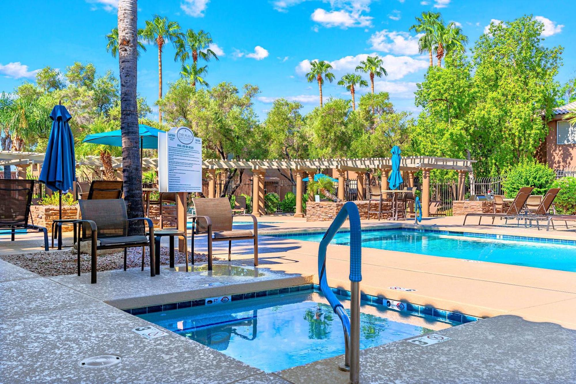 At The Plaza Modern Resort-style 5069