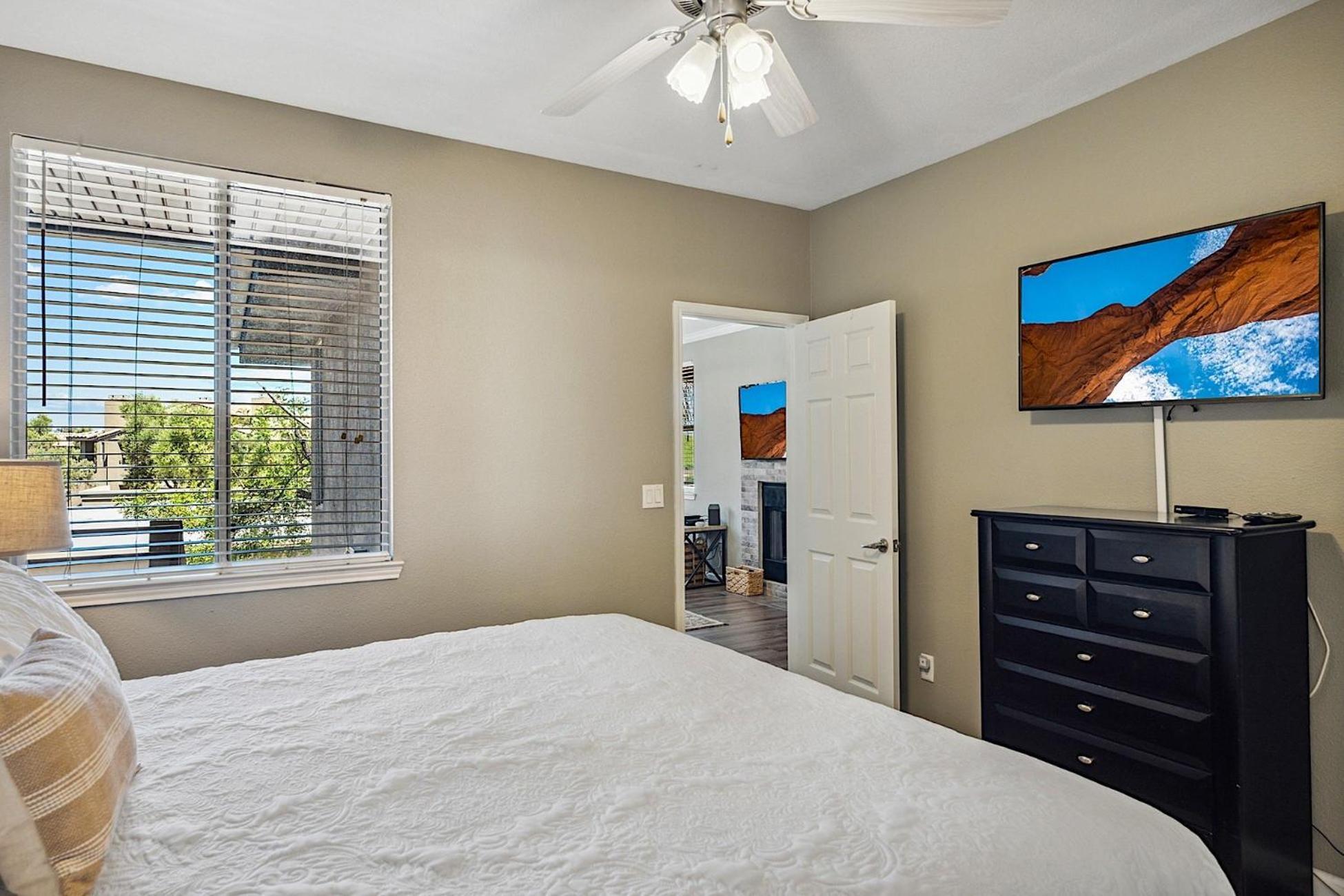 At The Plaza Modern Resort-style 5069 Holiday home Scottsdale