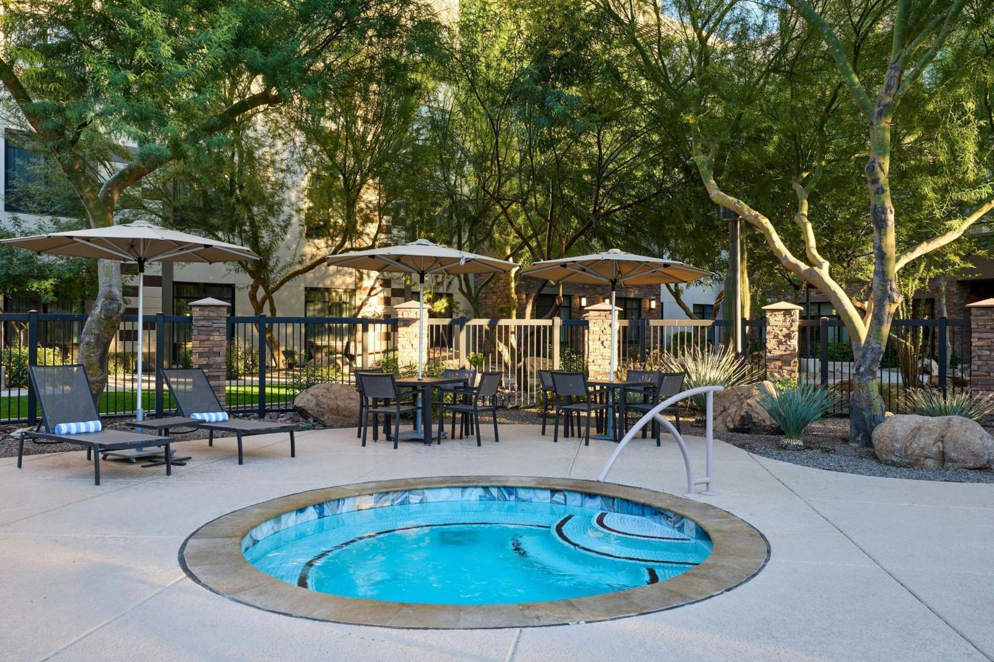 Hotel By Marriott Salt River Scottsdale