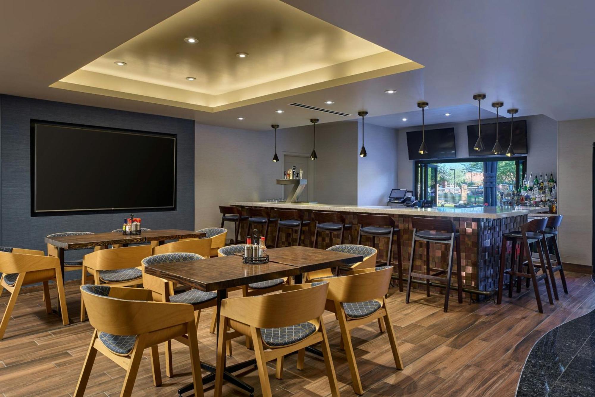 By Marriott Salt River 3* Scottsdale