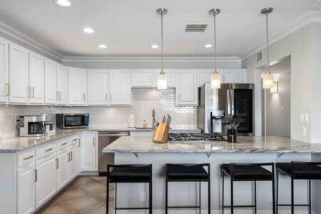 Holiday home Desert Oasis Family Retreat Old Town *