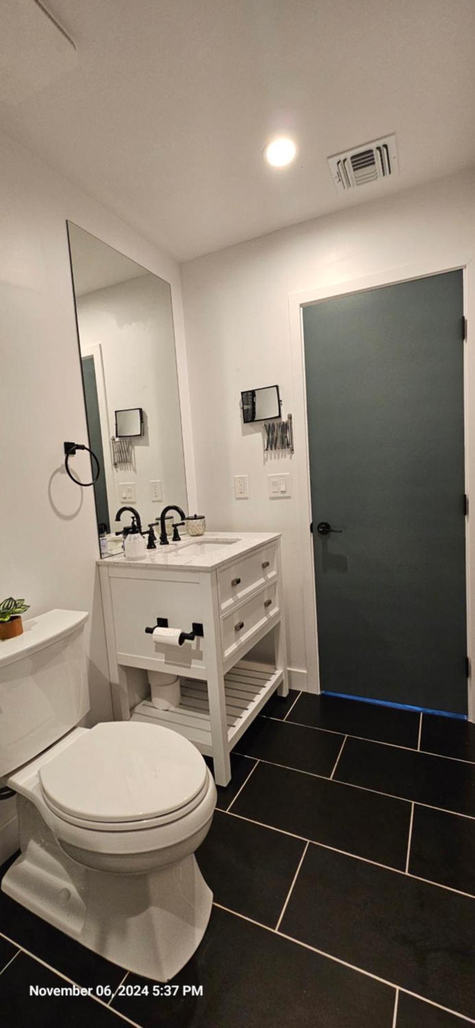 5 Bdr 4 Bth Walk To Old Town 12 Min Airport Pool Table Holiday home