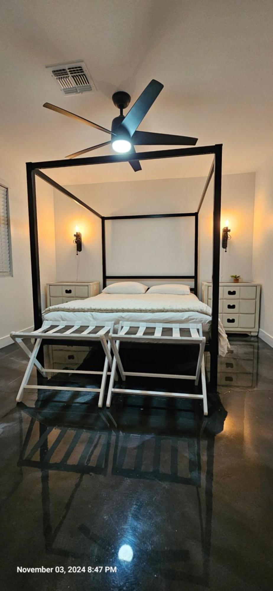 Holiday home 5 Bdr 4 Bth Walk To Old Town 12 Min Airport Pool Table *