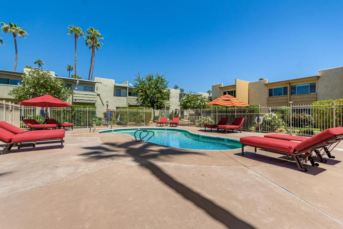 Camelback 446 At Fashion Square Scottsdale