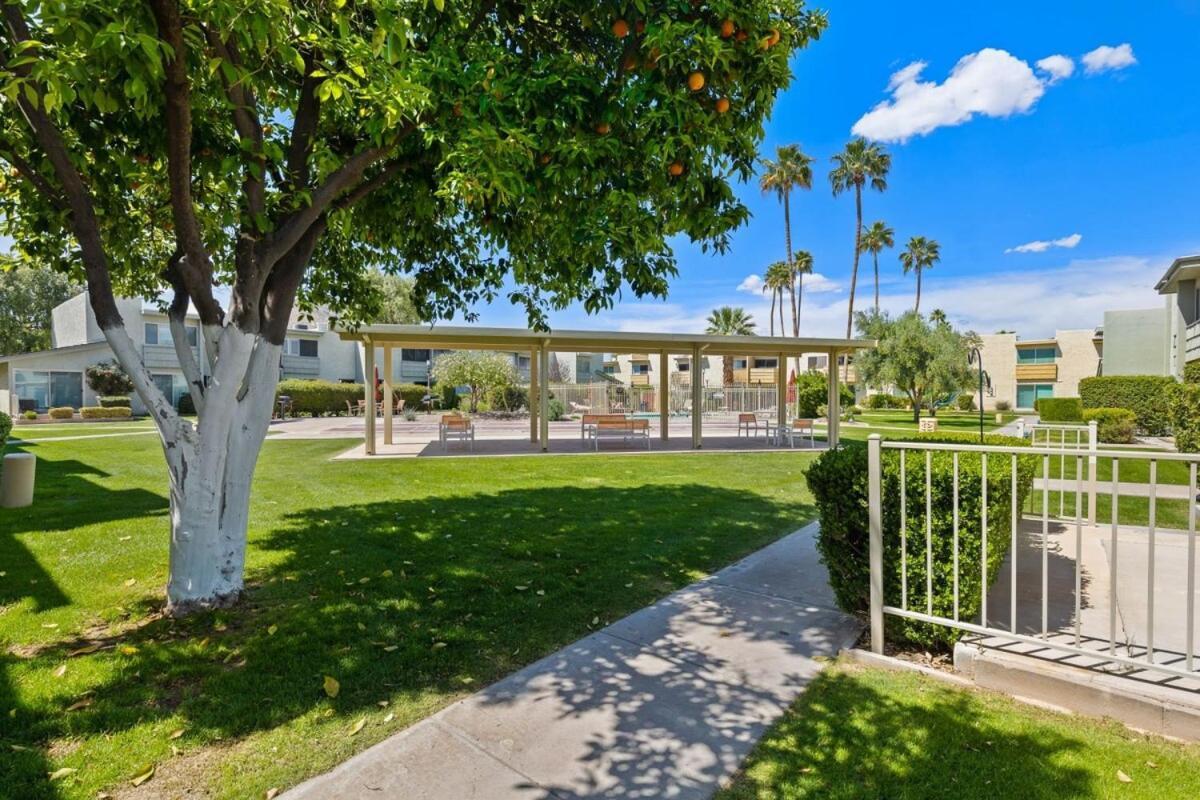 Camelback 446 At Fashion Square Holiday home Scottsdale