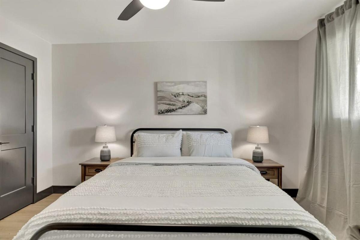 Private Modern Escape Luxury & Games Holiday home Scottsdale