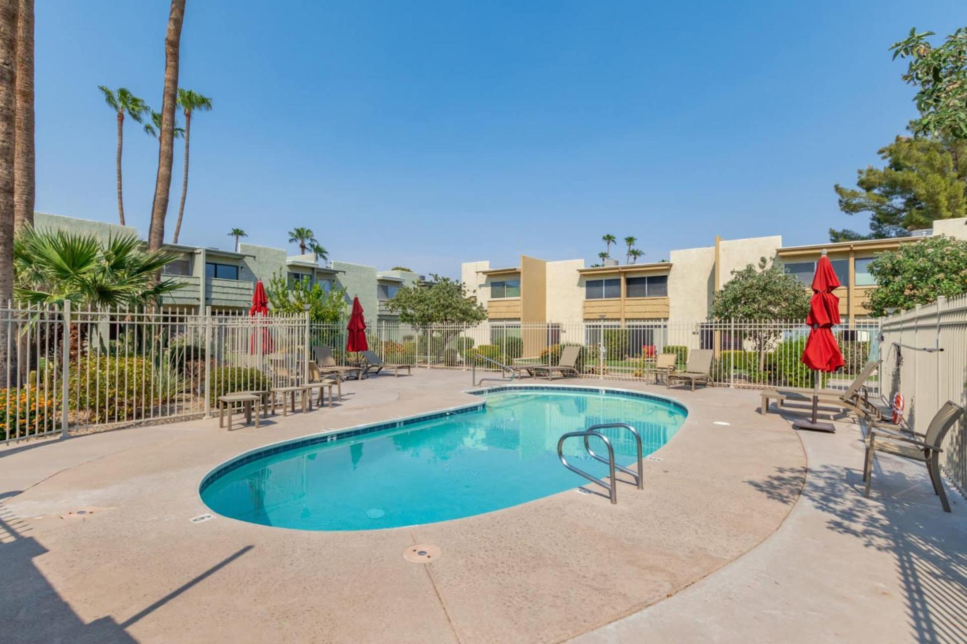 Camelback 319 - Fashion Square Holiday home *