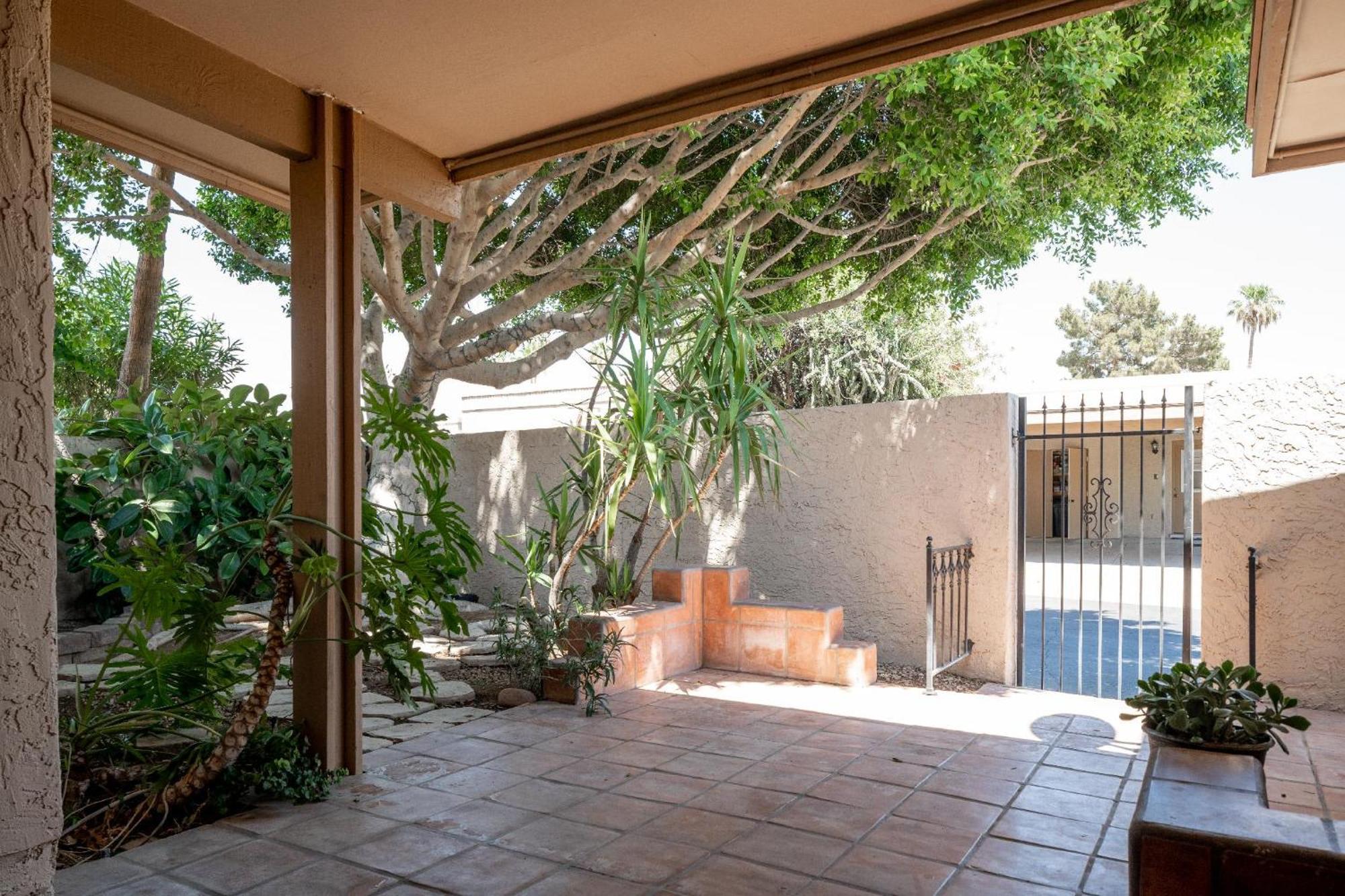 Casa Del Monte- Old Town Gem With Pool & Tennis Holiday home *