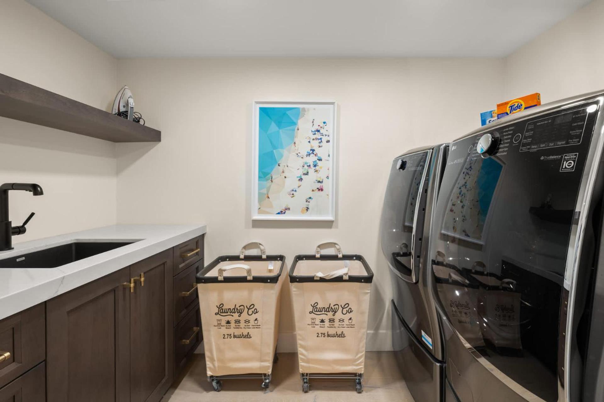 Sweetwater Luxury - Pool Volleyball & Holiday home Scottsdale