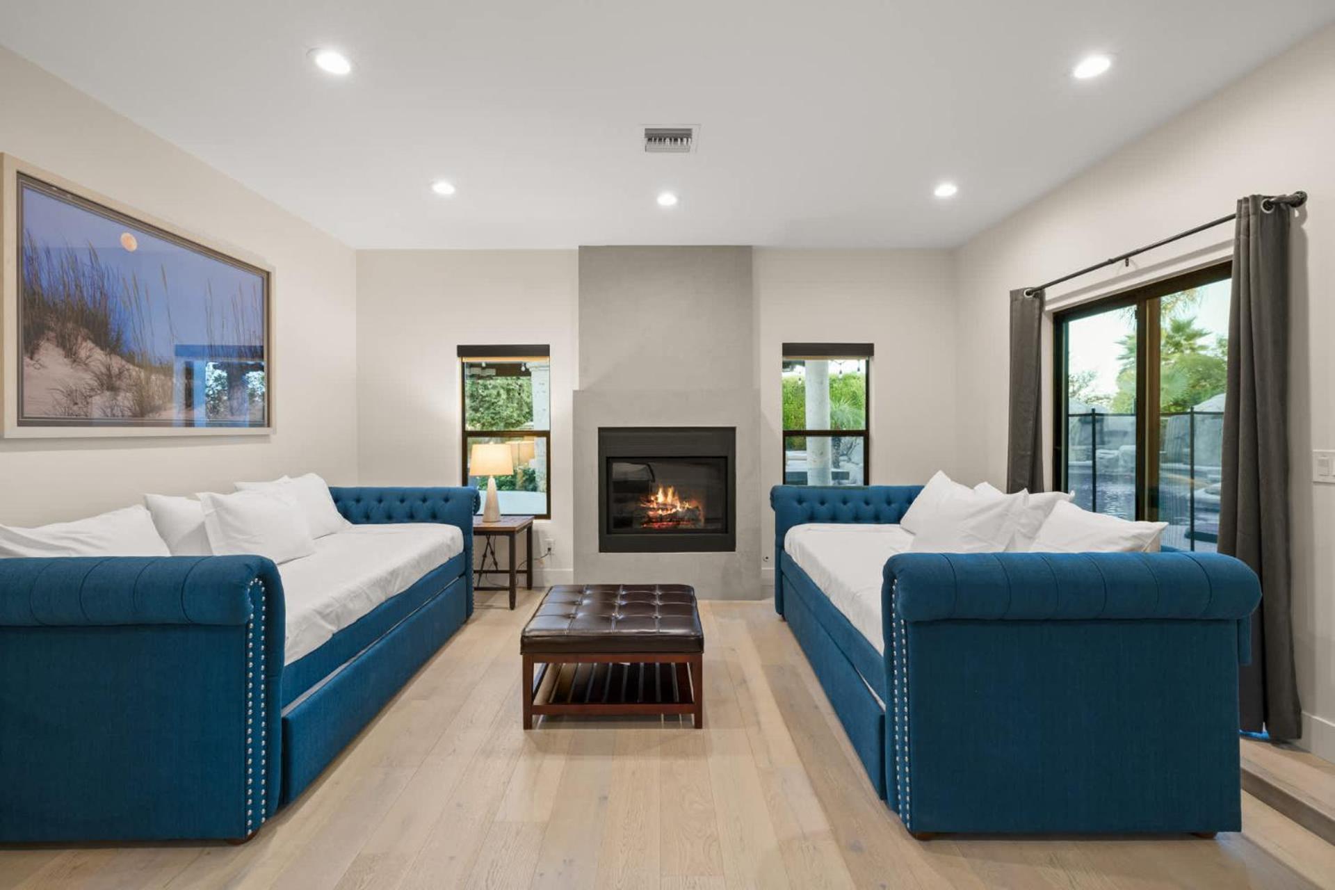 Sweetwater Luxury - Pool Volleyball & Holiday home Scottsdale