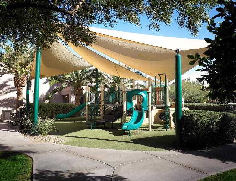 Sheraton Desert Oasis Villas, 3*