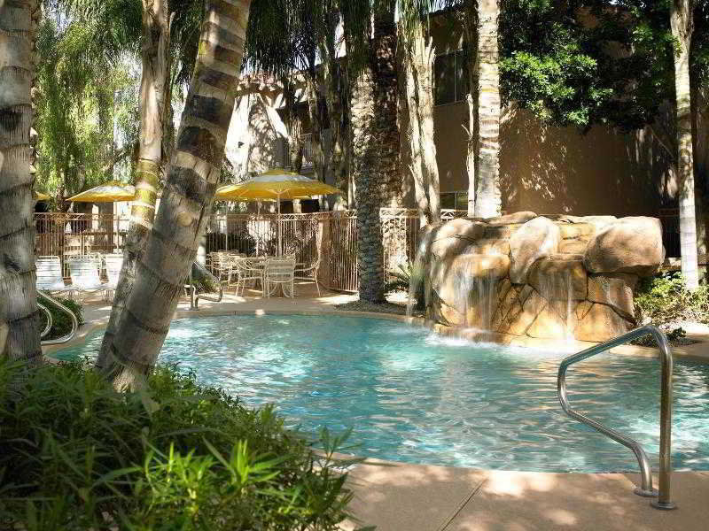 Sheraton Desert Oasis Villas, Resort 3*
