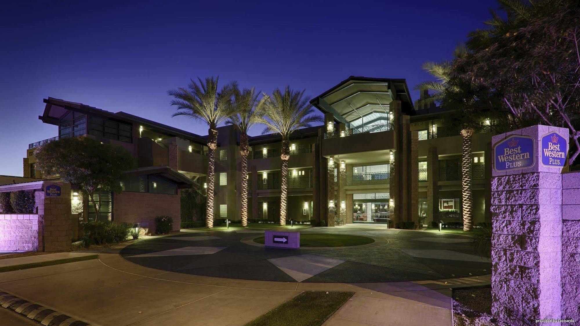 Western Sundial 3* Scottsdale