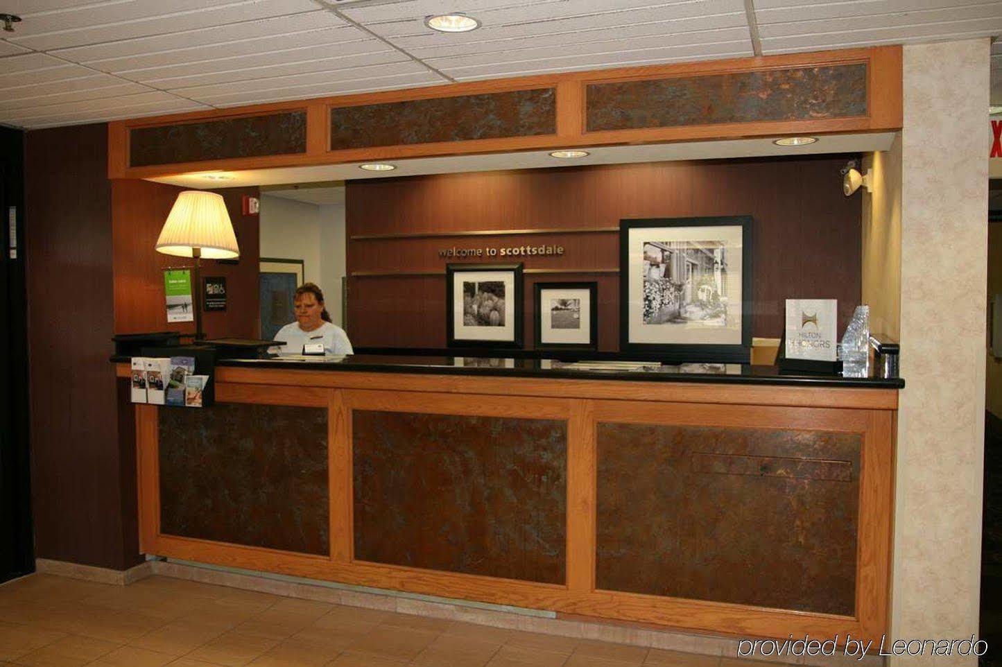 Hampton & On Shea Blvd Hotel 3*