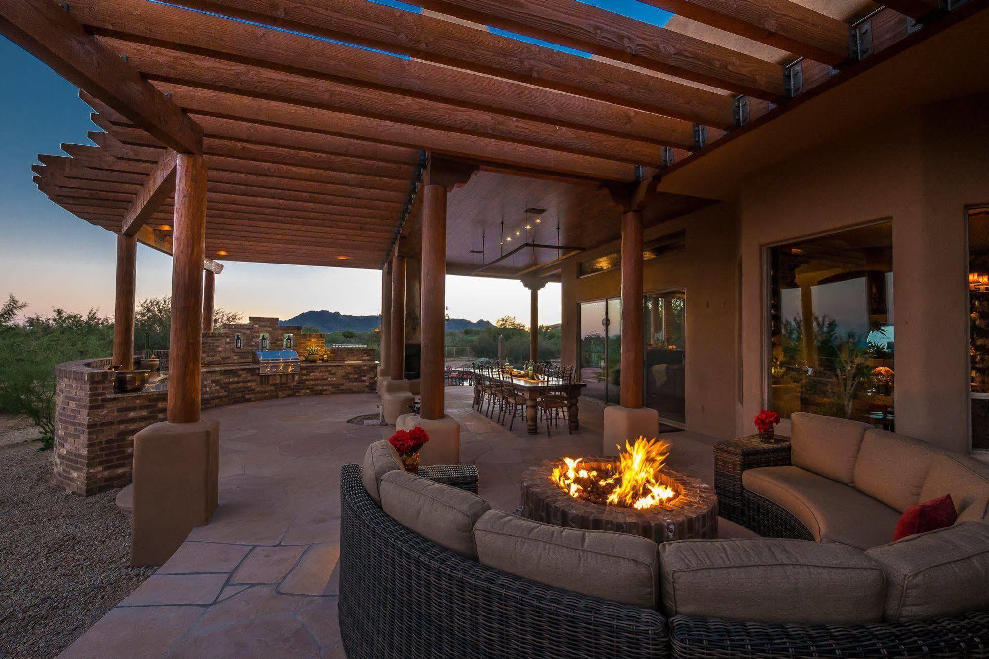 Four Peaks Romantic Getaway 4* Scottsdale
