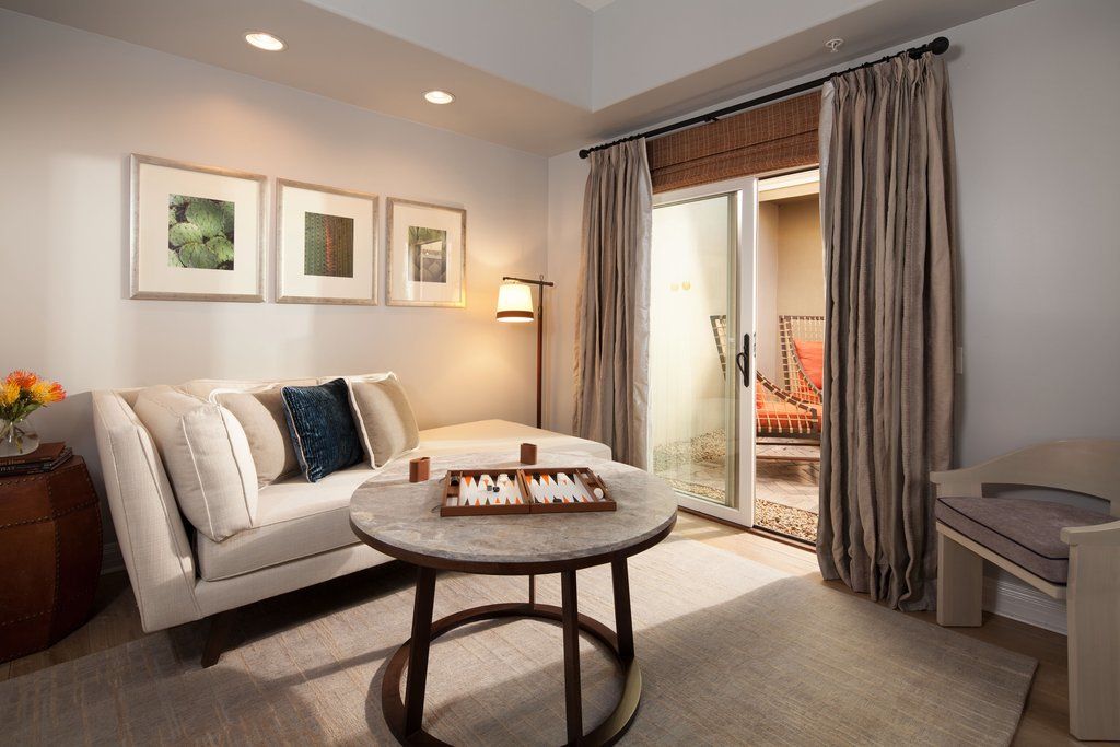 Hotel Phoenician Residences, A Luxury Collection Club,